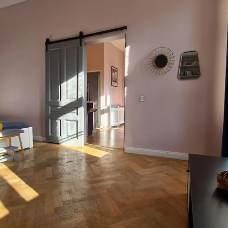 Apartment Republicii Brick