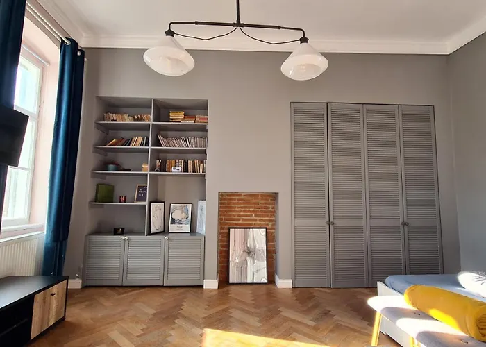 Republicii Brick Appartement